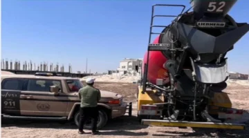 تلويث البيئة بمواد خرسانية يوقع مقيماً هندياً بالشرقية في قبضة الأمن